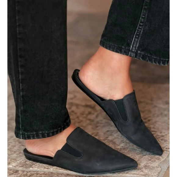 Jenni Kayne Shoes - Jenni Kayne Women's 39 9 Mule Slides Oil Leather Black Pointed Toe Flats Coastal